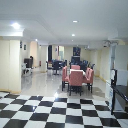 Hatta Hotel Bengkulu Luaran gambar