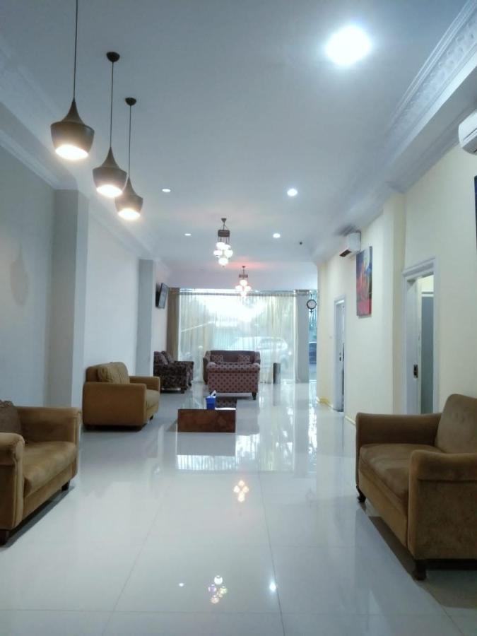Hatta Hotel Bengkulu Luaran gambar